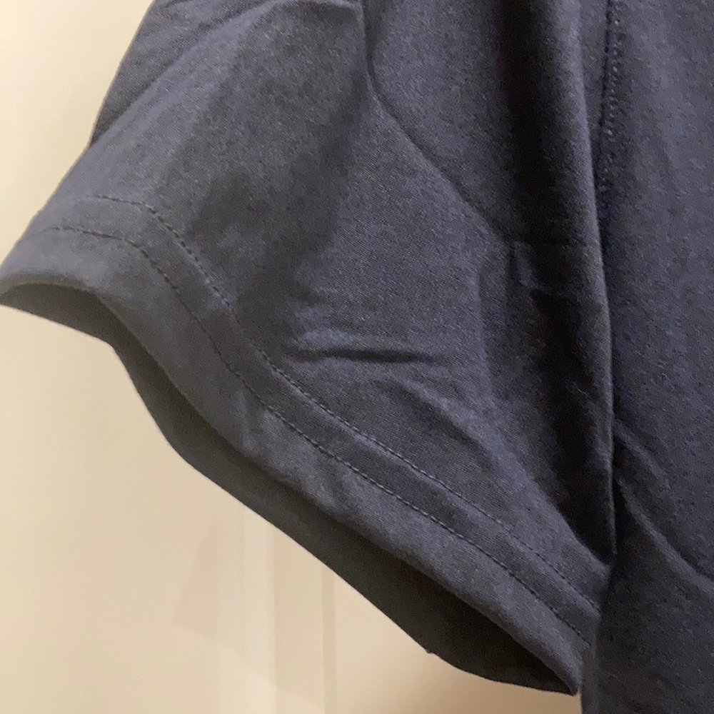 Nike Dri-Fit Tee - Picture 4 of 4